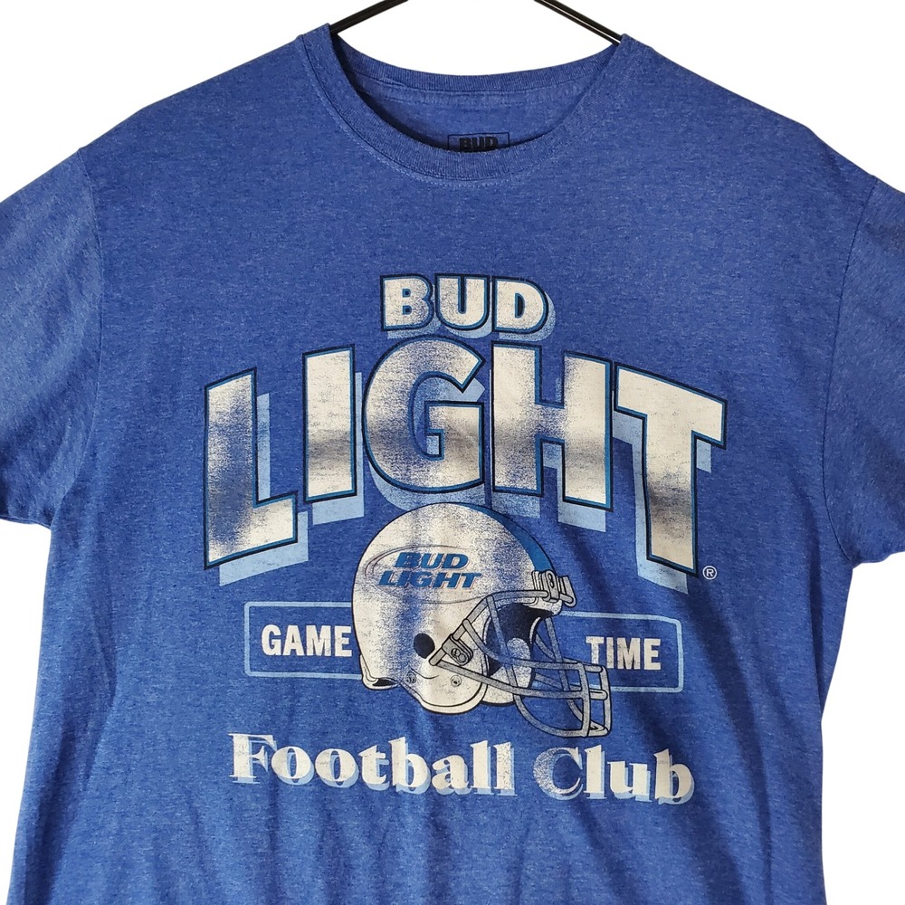 Bud Light Game Time Football Club Blue Graphic T-Shirt Mens Medium 82 Back Print